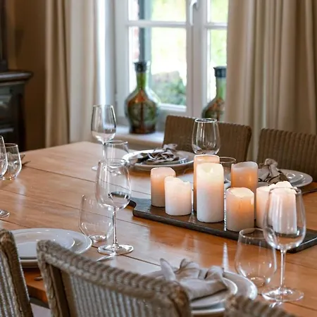 Huswell - Authentic Serene Vacation Hideaway With Pond Harelbeke