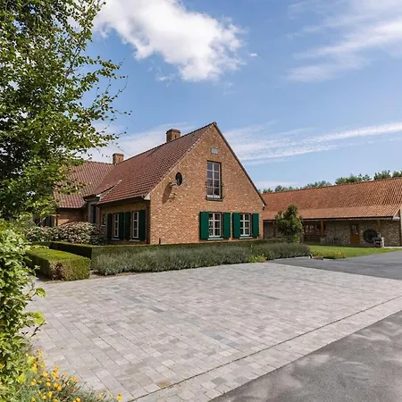 Huswell - Authentic Serene Vacation Hideaway With Pond Harelbeke